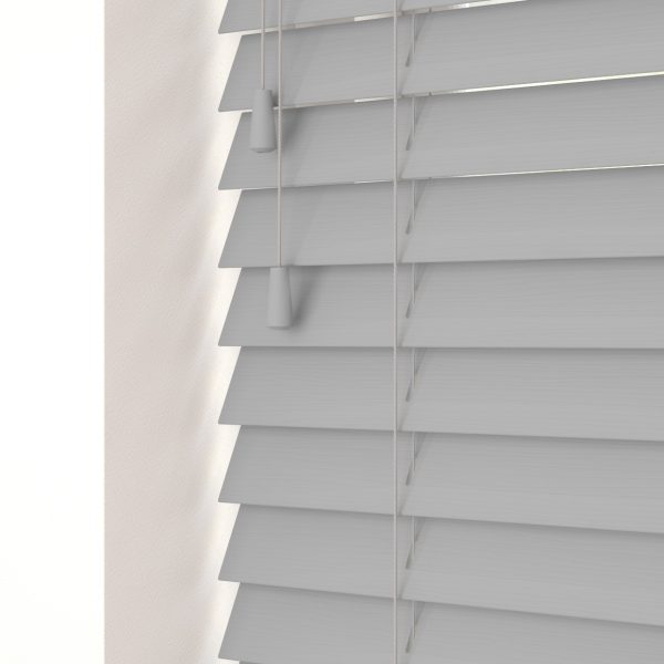 Sunwood Mission Fine Grain Fauxwood Venetian