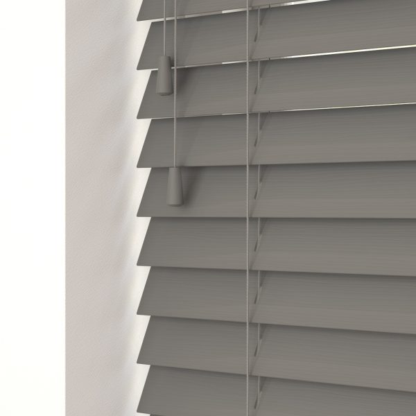 Sunwood Orion Fine Grain Fauxwood Venetian